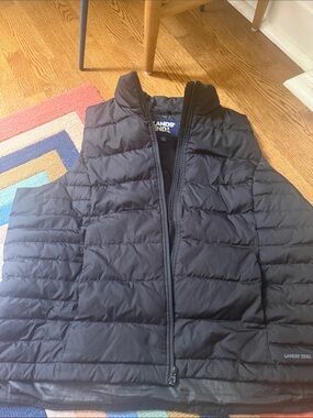 Lands' End Black Lightweight Quilted Vest